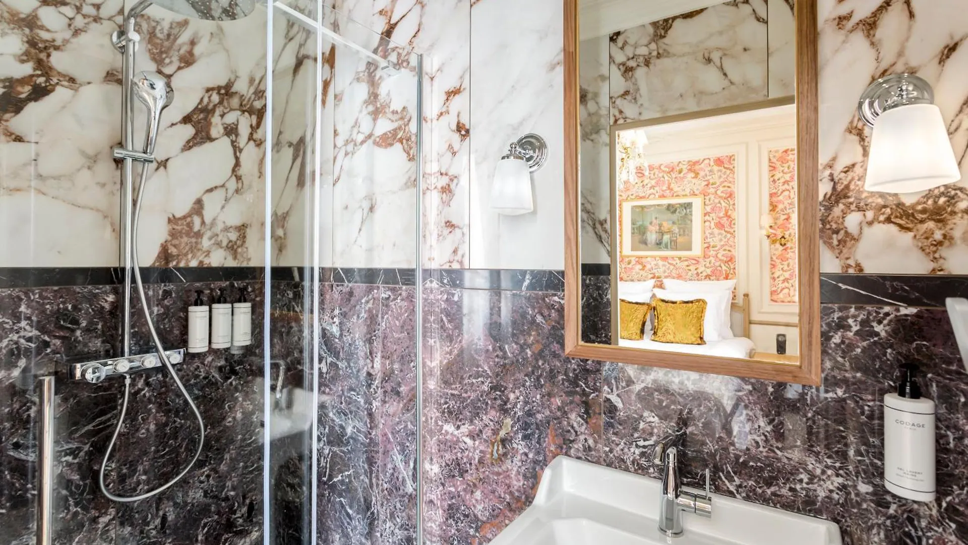 Merveil - Signature Suite - Champs Elysees - Alfred Paris Apartment