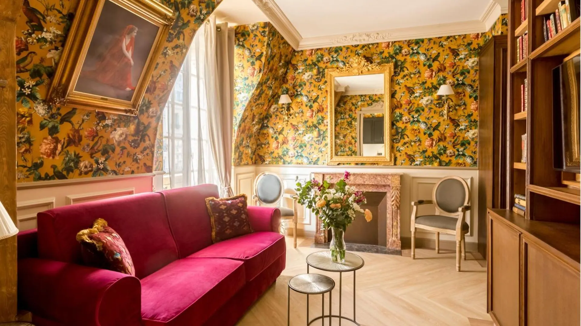 Merveil - Signature Suite - Champs Elysees - Alfred Paris Apartment