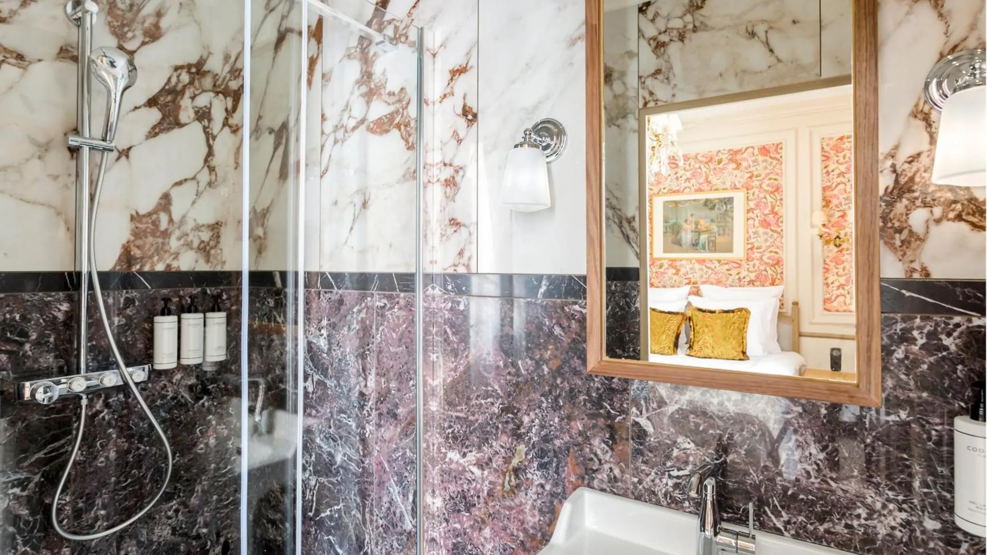 Apartment Merveil - Signature Suite - Champs Elysees - Alfred Paris France